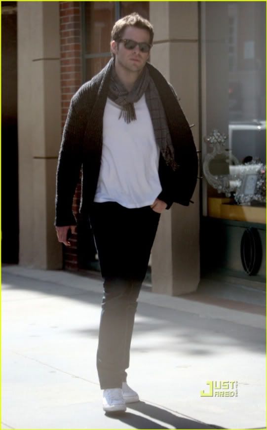 chris-pine-pharmacy-11-1.jpg