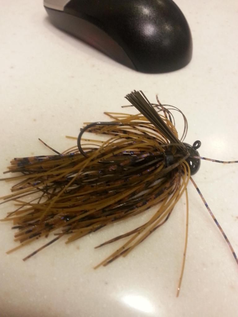 First Attempt At Making My Own Jig Skirts. Tacklemaking Bass