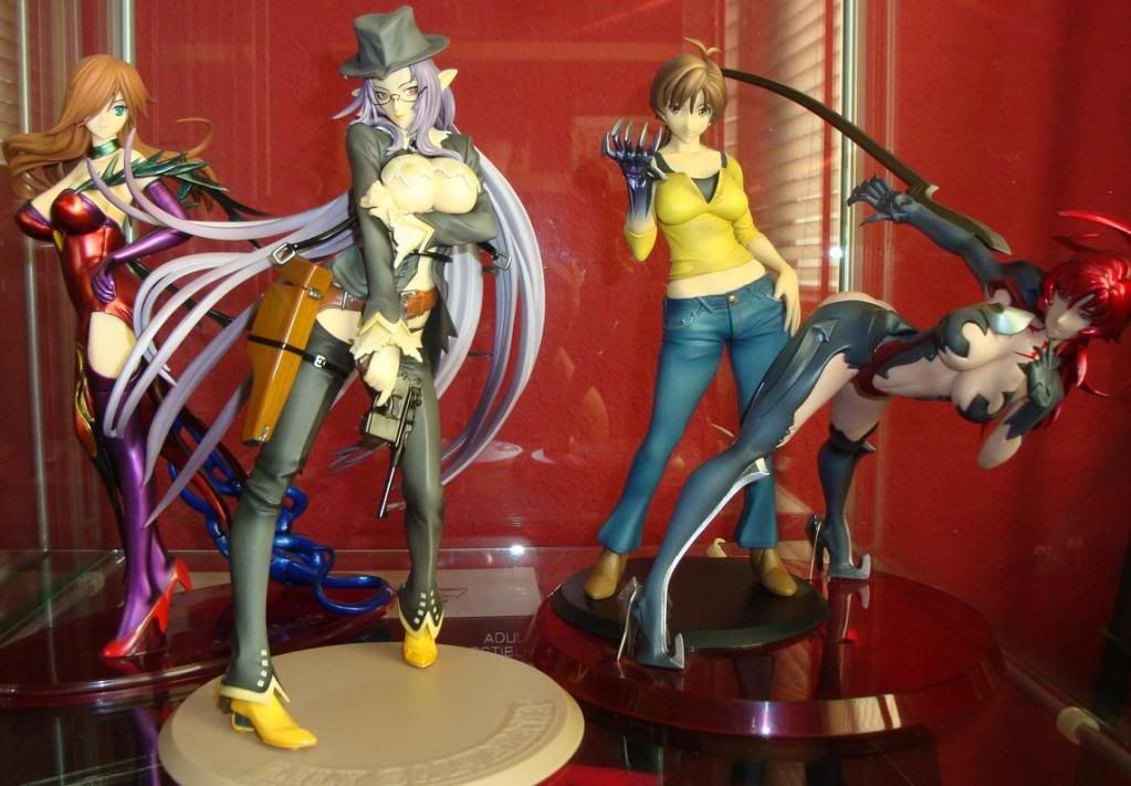 anime statue sexy