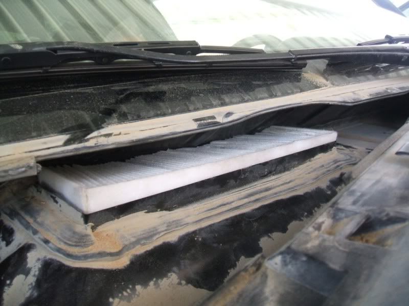 V2 (and VY?) cabin filter/pollen filter Just Commodores